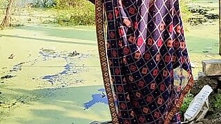 Buwa ko talab ke kinane hindi awaj me role play krke choda